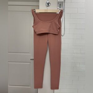 Aritzia TNAction Butter Set